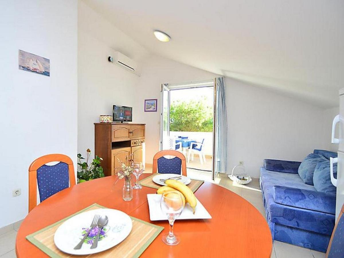 Apartments Bruno Tribunj  Bagian luar foto